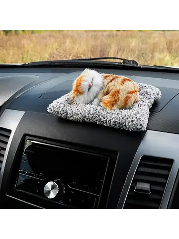 Игрушка на панель автомобиля
