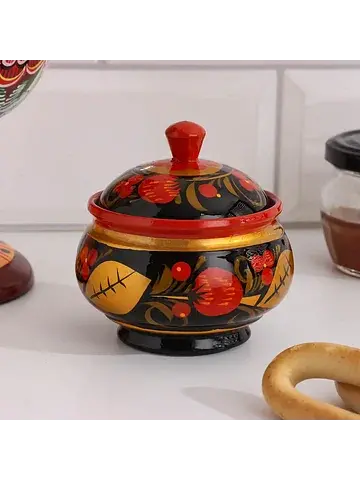 Солонка с крышкой
