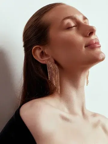 Серьги висячие со стразами