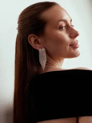 Серьги висячие со стразами