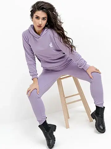 Костюм спортивные