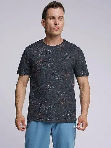 Футболка мужская CLEVER