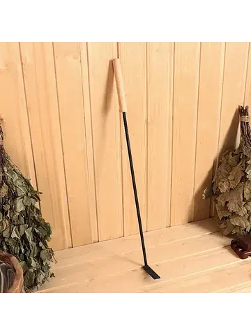 Кочерга металлическая, с деревянной ручк