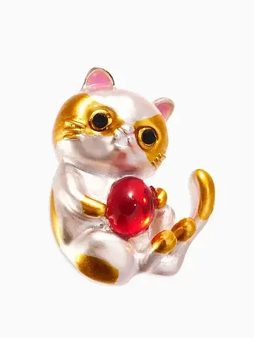 Брошь QF