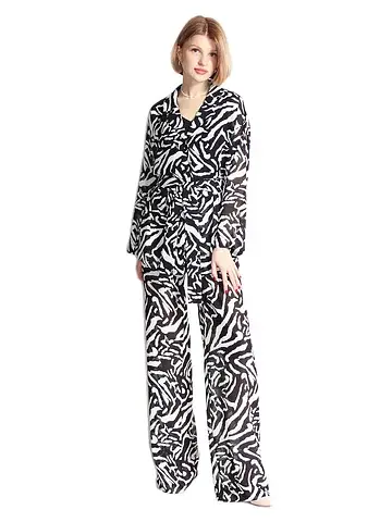 Костюм PRET-A-PORTER