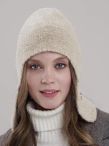 Шапка женская CLEVER