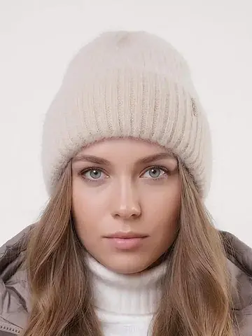 Шапка женская CLEVER