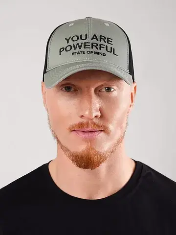 Бейсболка мужская CLEVER
